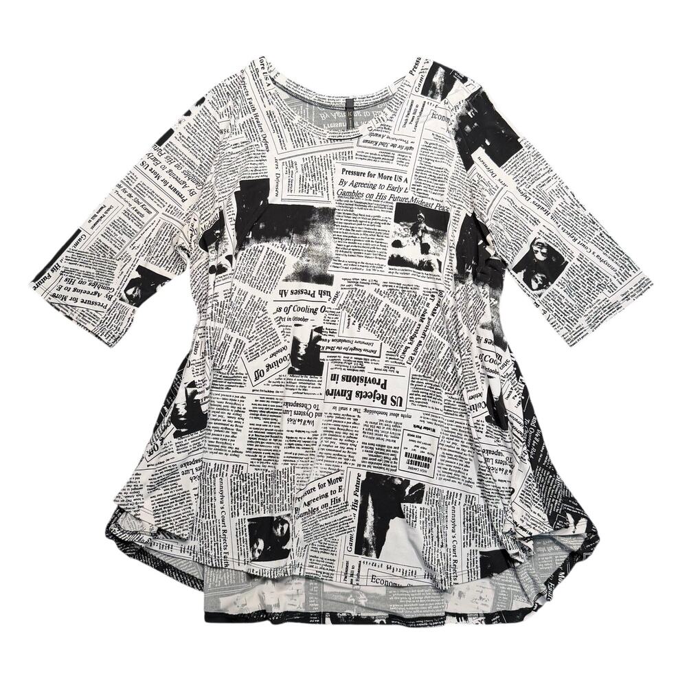 IC BY CONNIE K Newspaper Print Top XL Whimsigoth Y2K Crew Neck Stretch Tunic